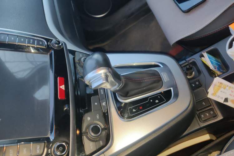 Used Haval H6 2017 Revised Blue-Label Sport Version 1.5T Automatic Two-Wheel Drive Luxury Trim