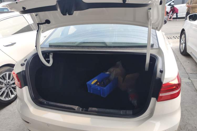 Used Volkswagen Lavida 2018 1.5L Automatic Fashion Edition China V Standard
