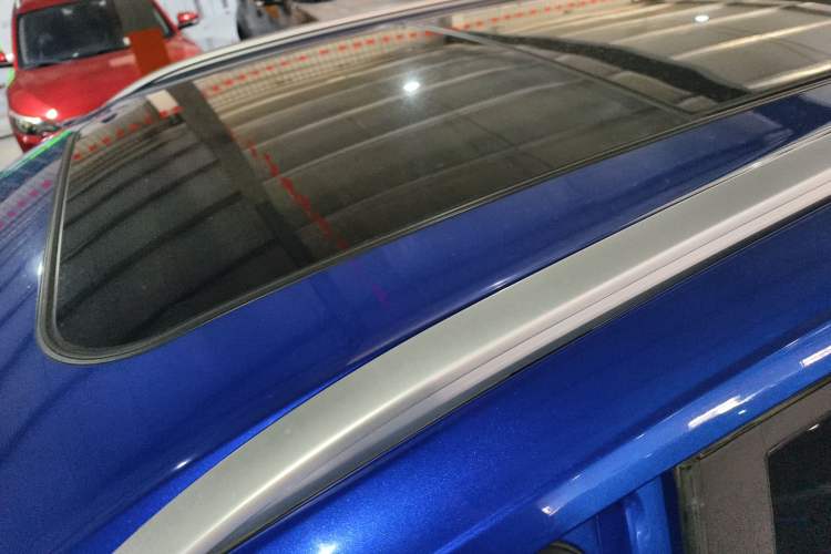 Used SOL X8 2021 300T DCT Prestige Smart Connect Edition 6 Seats
