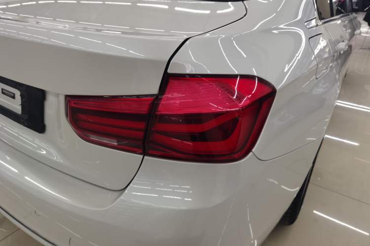 Used BMW 3 Series 2017 320Li Fashion Model
