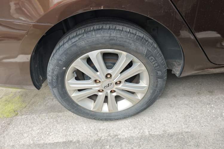 Used Chery E3 2013 1.5L Manual Fashion Model