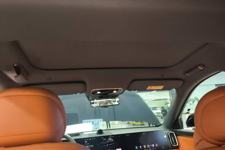 Used Hima AITO M8 2025 Extended-Range Max+ Version 53.4 kWh 5-Seater Edition