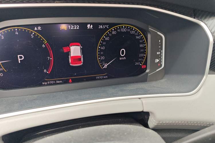 Used Volkswagen Tayron 2024 300TSI Two-Wheel-Drive Luxury Plus Advanced Version
