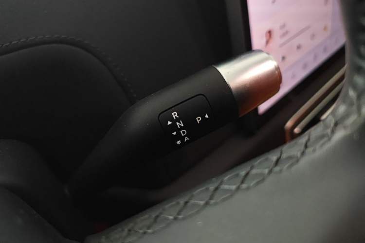 Used Li Auto L8 2023 Pro Model
