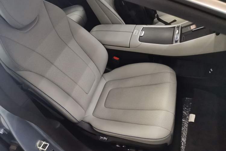 Used Hima Luxeed S7 2024 Max RS
