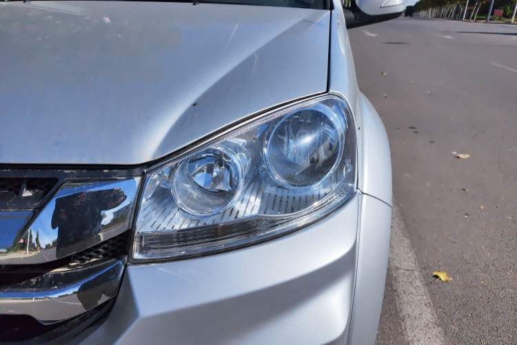 Used Great Wall Wingle 5 2021 2.4L Gasoline Two-Wheel-Drive Progressive Version Big Double Cab China VI Emission Standard 4K22D4M
