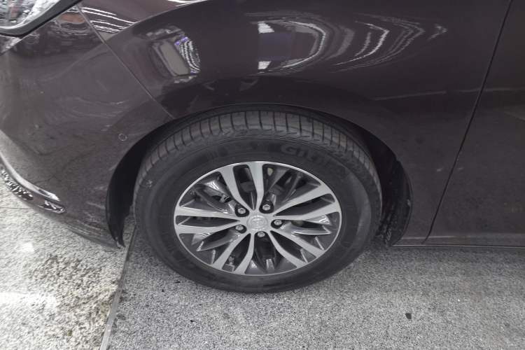 Used Buick GL8 2020 ES Land Cruiser 653T Luxury Edition
