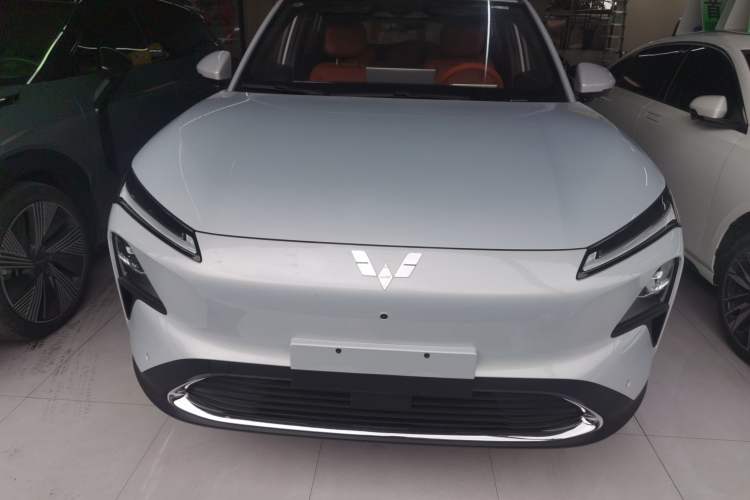 Used Wuling Xingguang S 2025 Model, 130km Flagship Edition
