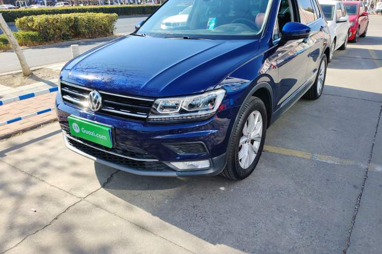 Used Volkswagen Tiguan 2017 330TSI All-Wheel-Drive Innovation Model
