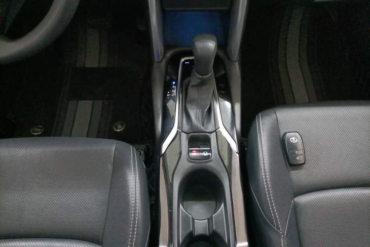 Used Toyota FRONTLANDER 2022 2.0L CVT Luxury Edition
