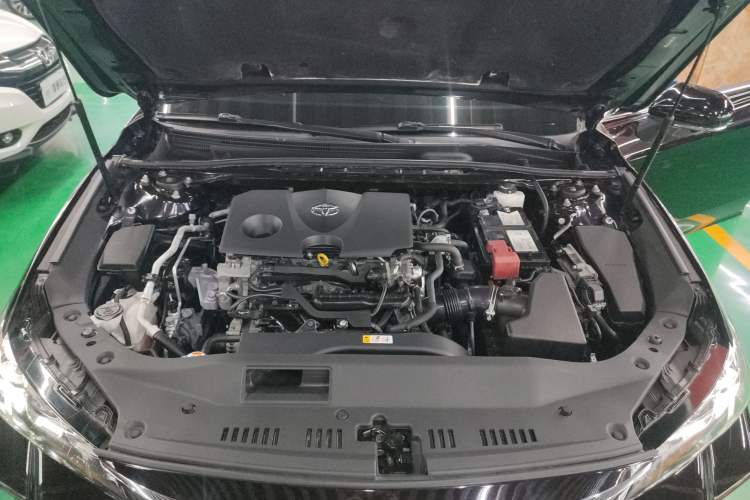 Used Toyota Avalon 2019 2.0L Luxury Edition China VI Standard
