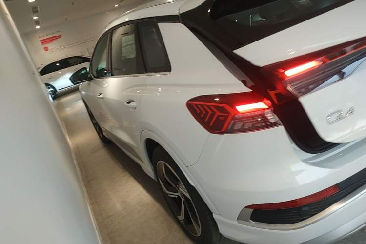 Used Audi Q4 e-tron 2024 40 e-tron Boundary Edition
