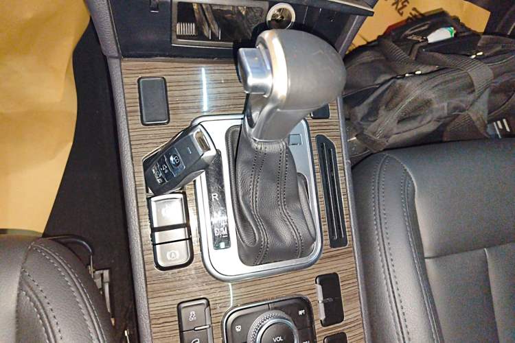 Used Haval H6 Coupe 2016 Blue Label 1.5T Automatic Two-Wheel Drive Urban Model
