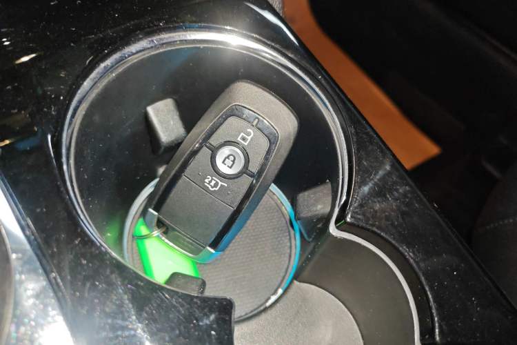 Used Ford Escape 2020 EcoBoost 245 Four-Wheel Drive ST-LINE Deluxe Edition
