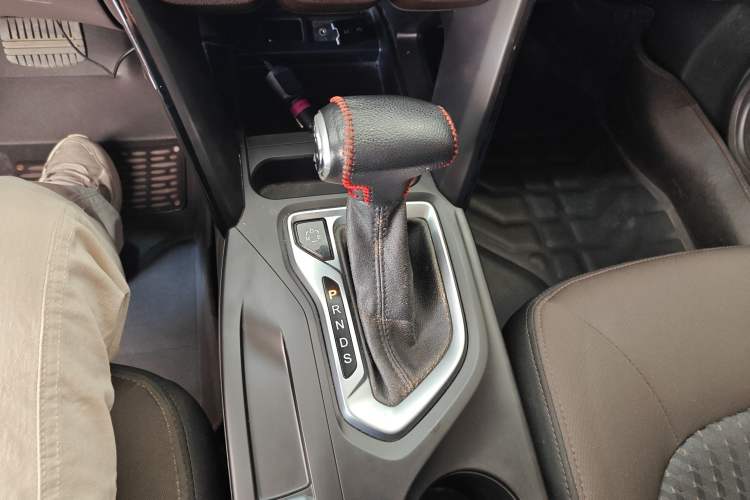 Used GAC Trumpchi GS4 2017 200T G-DCT Two-Wheel Drive Comfort Edition
