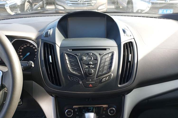 Used Ford Kuga 2013 1.6L GTDi Two-Wheel-Drive Trend Model
