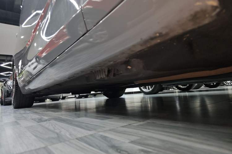 Used BMW 5 Series GT 2015 528i Leading Model
