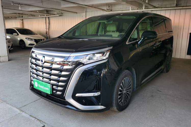 Used Denza D9 2022 DM-i 970 Four-Wheel Drive Prestige Model