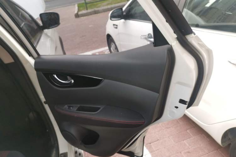 Used Nissan Qashqai 2016 2.0L CVT Elite Edition
