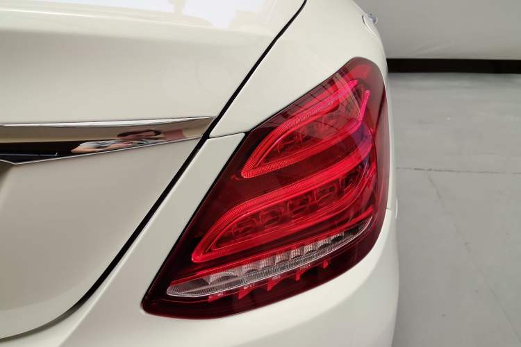 Used Mercedes-Benz C-Class 2015 C 200 L Sport Edition
