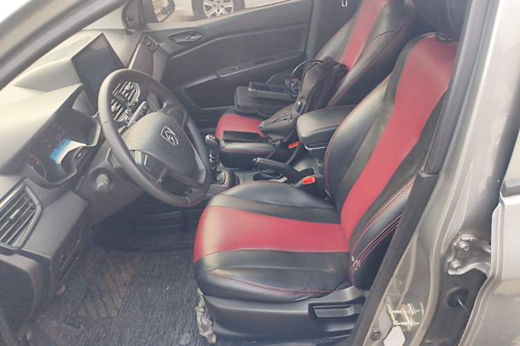 Used Baojun 310W 2017 1.2L Manual Value Edition China V