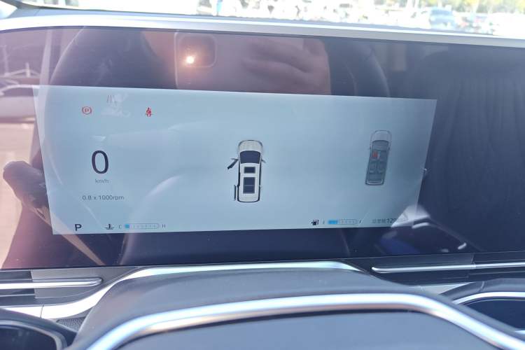 Used SAIC MAXUS G90 2023 2.0T Xingyun 7-Seater Version