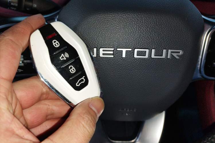 Used JETOUR X70 PLUS 2021 1.6T DCT Pro+ 7-Seater
