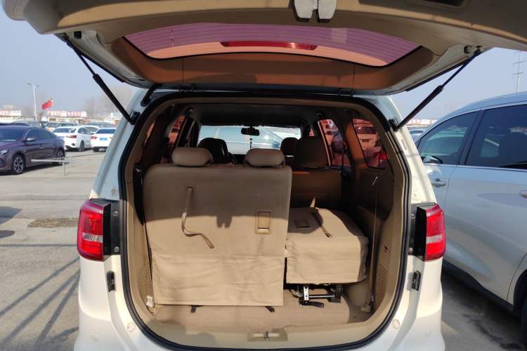 Used Baojun 730 2016 1.5L Manual Comfort Version 7 Seats China V Emission Standard