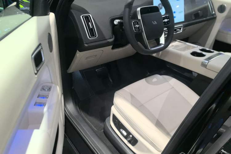 Used Li Auto L9 2024 PRO Model
