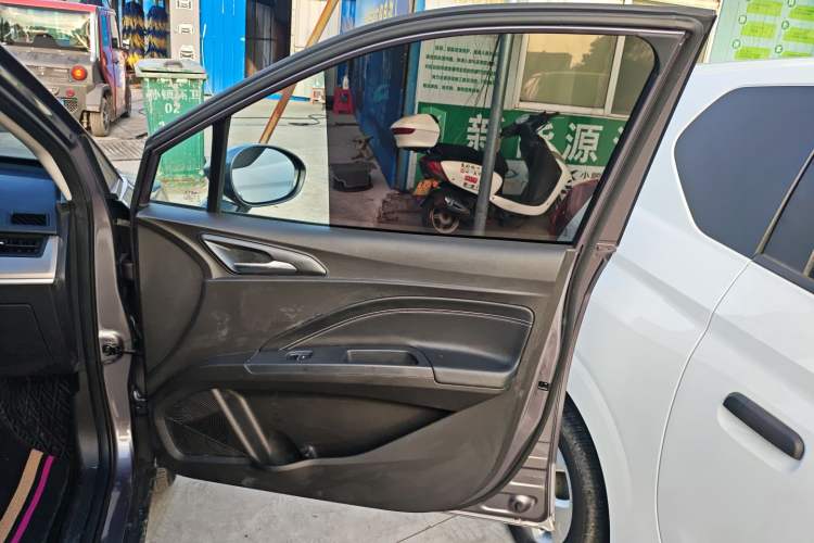 Used NETA V 2021 Standard Range Entertainment Version – Upgraded Model
