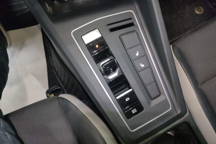 Used Volkswagen Golf 2023 Facelift 280TSI DSG Pro
