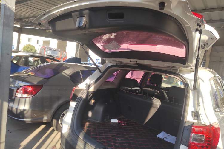 Used Changan CS75 2016 1.8T Automatic Elite Model China V Standard