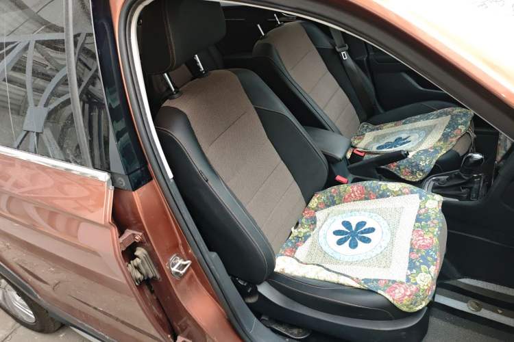 Used Volkswagen C-TREK 2018 1.5L Automatic Comfort Model
