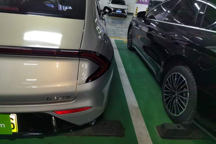 Used Wuling Xingguang 2024 Co-Creation Edition 510 Advanced Model
