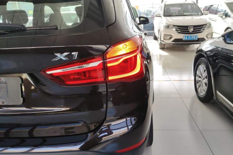 Used BMW X1 2016 xDrive20Li Luxury Model
