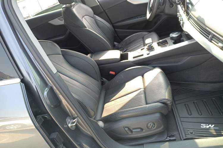 Used Audi A4L 2020 40 TFSI Fashion Dynamic Model