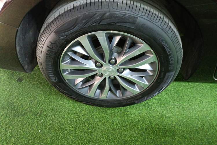 Used Buick GL8 2021 ES Land Cruiser 653T Luxury Edition
