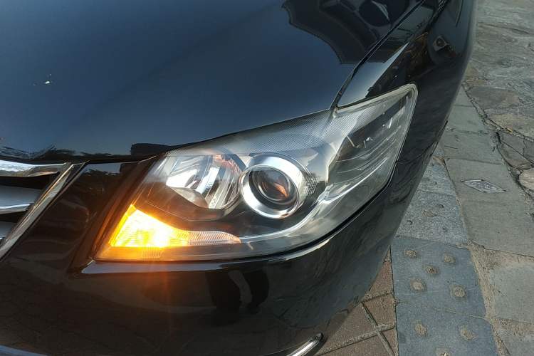 Used Toyota Camry 2013 200G Classic Luxury Edition
