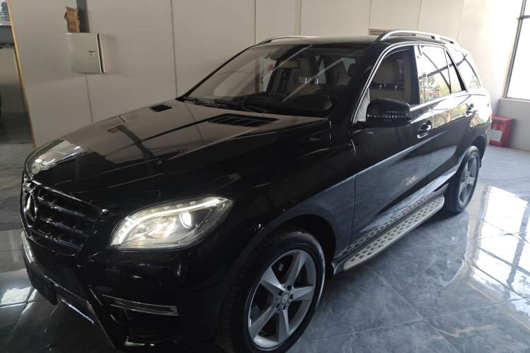 Used Mercedes-Benz M-Class 2014 ML 320 4MATIC
