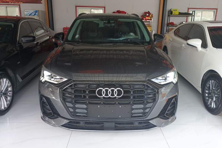 Used Audi Q3 2021 40 TFSI Fashion Dynamic Model