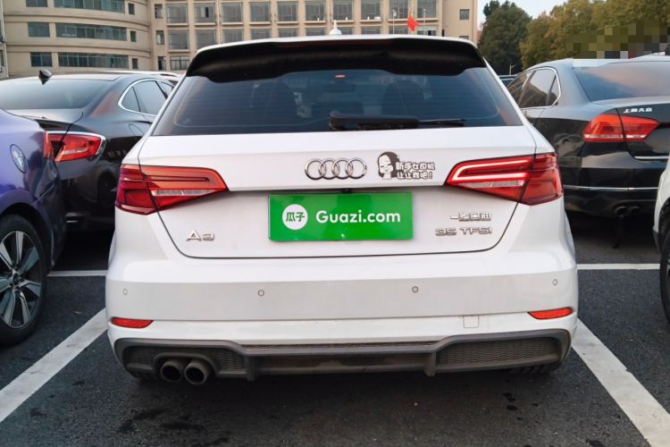 Used Audi A3 2018 30th Anniversary Edition Sportback 35 TFSI Fashion Model
