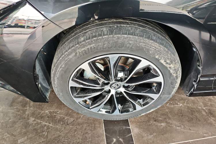 Used Toyota Avalon 2022 2.0L Ambition Edition
