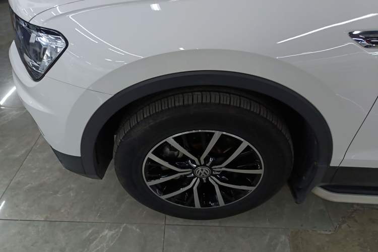 Used Volkswagen Tiguan L 2018 Facelift 330TSI Automatic Two-Wheel Drive Luxury Edition
