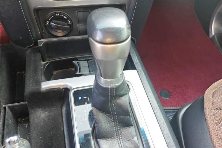 Used Toyota Prado 2019 3.5L Automatic TX-L Deluxe Edition with Rear-Mounted Spare Tire
