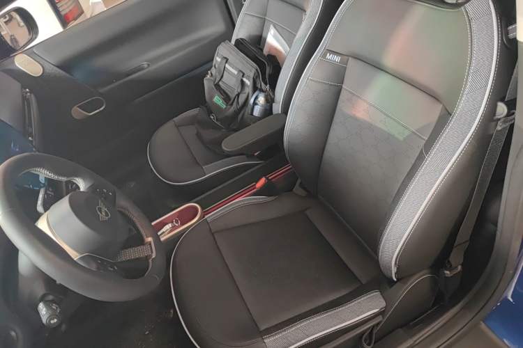 Used  Electric MINI COOPER 2024 456km COOPER E Classic Edition
