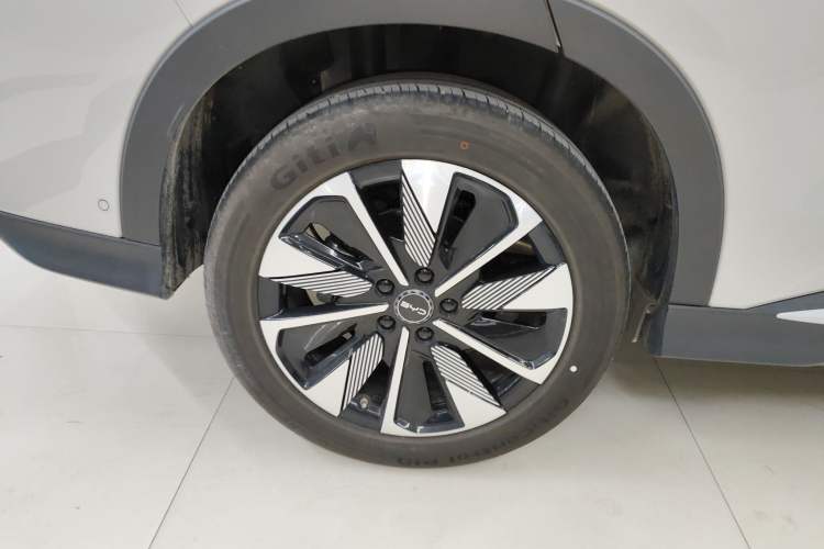 Used BYD Song PLUS New Energy 2025 DM-i Intelligent Driving 160KM Flagship Model
