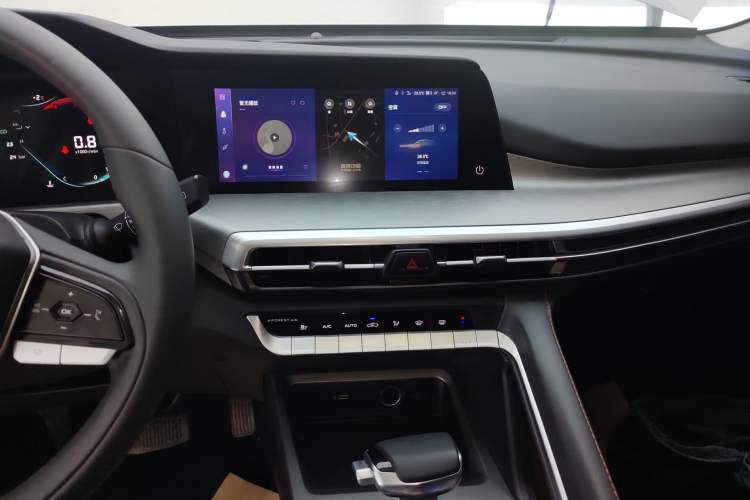 Used Changan CS35PLUS 2023 Enjoy Edition 1.4T DCT Luxury Model