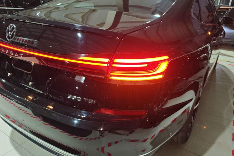 Used Volkswagen Passat 2024 330TSI Starry Elite Edition
