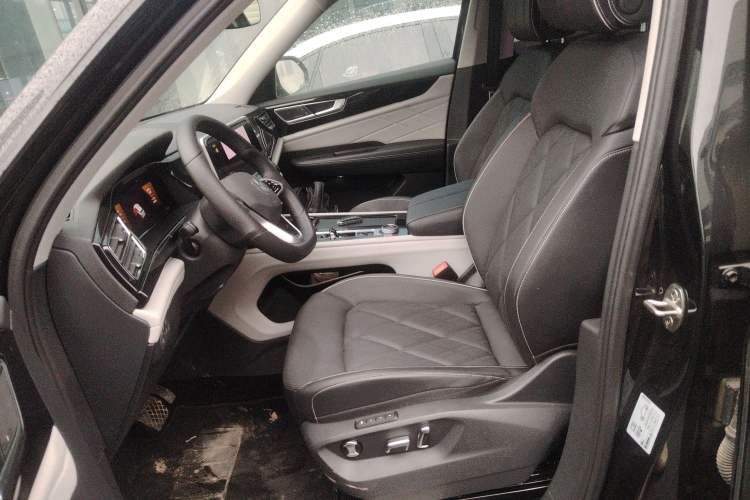 Used Volkswagen Teramont 2024 380TSI Four-Wheel Drive Longxiang Edition
