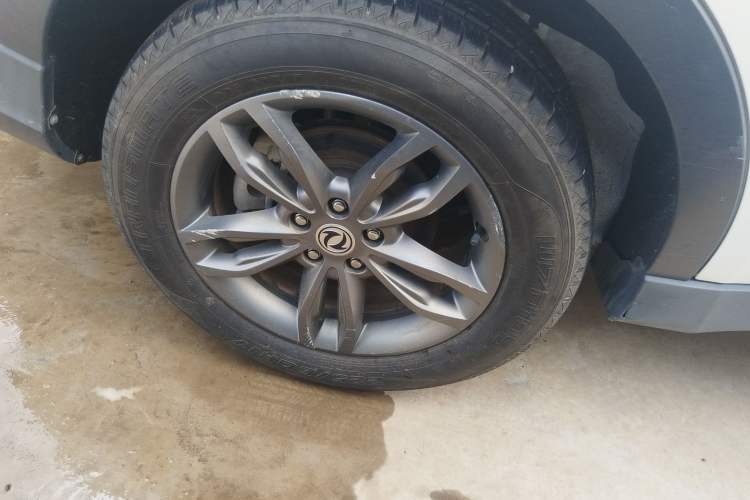 Used Dongfeng Fengon 580 2020 1.5T Manual Luxury Version
